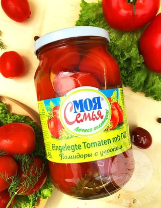 Pomidory marynowane “Moja Semja” z koperkiem 880g