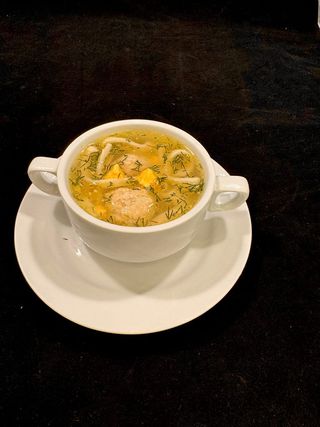 Бульйон курячий з домашньою локшиною (350г)