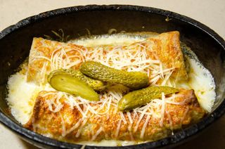 Palačinke zapečene sa njeguškom pršutom