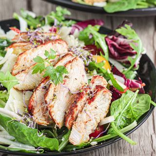 Sałatka z kurczakiem 360g