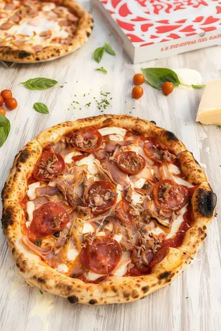 Pizza Carnívora