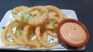 Aritos De Cebolla (Ración)