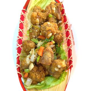 302A. Costilla En Salsa De Ajo Con Sal Y Pimienta