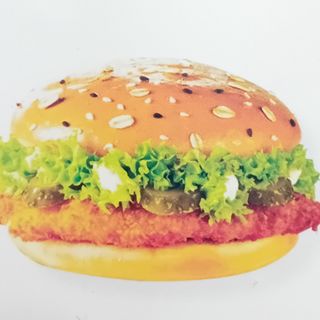 Sandviș cu șnițel pui