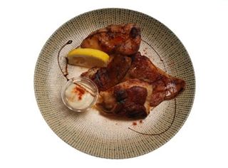 Ухо на Барбекю с чесън, масло, соев сос (200гр)