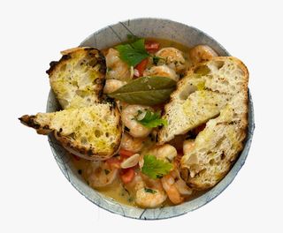 Creveți în sos de unt și vin alb ( 380g )