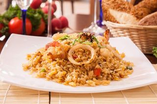 Тяхан с морепродуктами