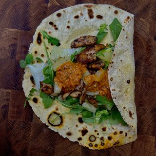 Тако з куркою (320г)