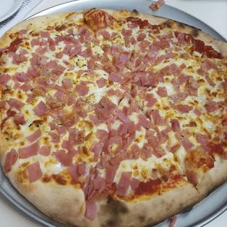 Pizza Napolitana (Mediana)