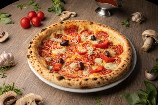 Pizza Hot pizza ( picanta ) Ø 26cm - D