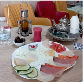 Petit Déjeuner Tanjawi