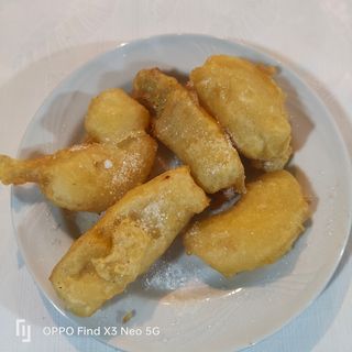 702 Frutta mista fritta