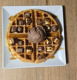 Гофрета - Snickers Delight