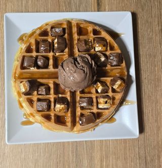 Гофрета - Snickers Delight