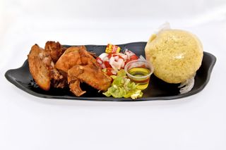 Poulet De Chair + Attiéké