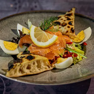 Losos salata