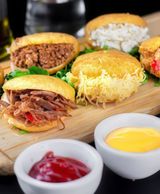 AREPA JAMÓN Y QUESO