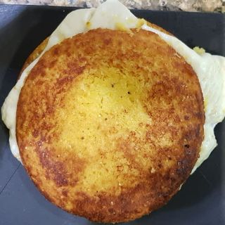 Arepa de choclo (lácteos)