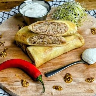 Naleśniki z Szarpaną Wieprzowiną (300 g)