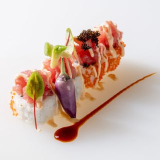 276. Ura spicy salmon