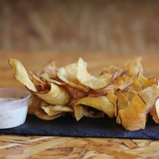 Batata Doce  com Molho de alho Caseiro