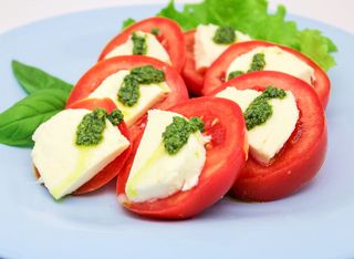 Салата Капрезе (350г)