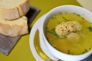 Ciorba de curcan acrisoara