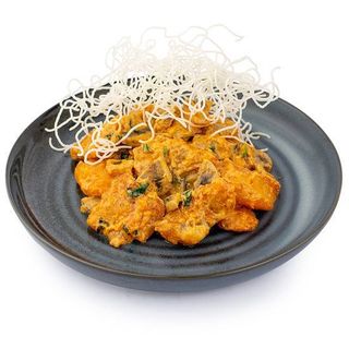 185.Okoń Morski z Pieczarkami w Sosie Tom Yum (330g)