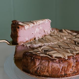 Tarta De Queso Crema De Avellana Y Chocolate Porción