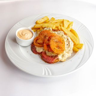 Zestaw schab wieprzowy grillowany z serem żółtym