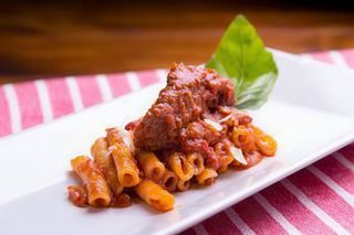 Zitoni al ragù napoletano