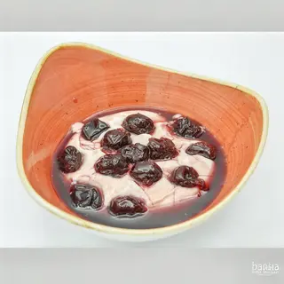Yogurt greco con amarena