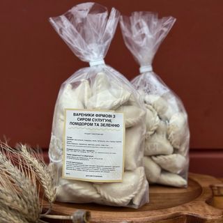 з сиром сулугуні, помідором та зеленню (1000г)