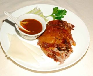 77. Anatra in salsa piccante alla piastra