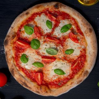 Pizza Caprese Ø 32cm