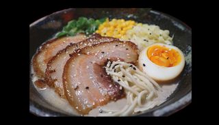 1 Ramen giapponese con maiale - pasta fresca