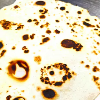 Piada salsiccia e cipolla