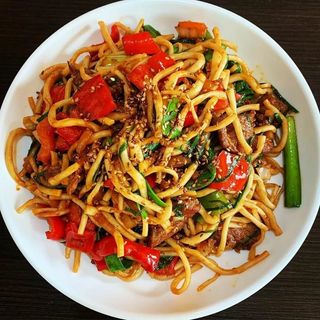 Лагман Цомян