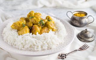 Agnello curry con riso bianco