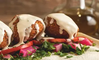 Combo Menú Falafel Wrap (Vegetariano)