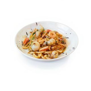 30. Udon con frutti di mare alla piastra