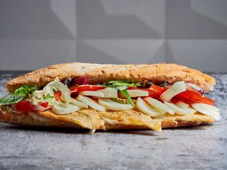 Bocadillo Vegetal De Pollo
