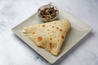 Palačinka sa pečurkama, pavlakom i kačkavaljem