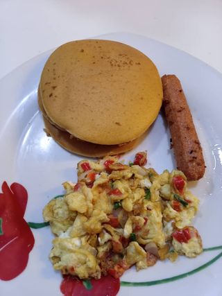 Pancake + Scrambled Eggs+ Pepperoni