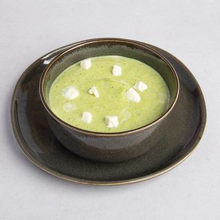 Zupa-krem z brokułów z serem feta