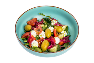 Салат с сицилийскими оливками