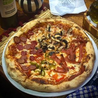 Pizza 4 Stagioni