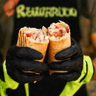 Шаурма сулугуні з куркою (560 г)