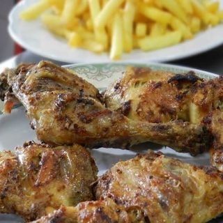 1/2 pollo parilla con patata 