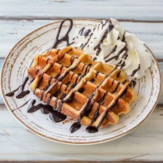 Gofre Con Sirope O Nata